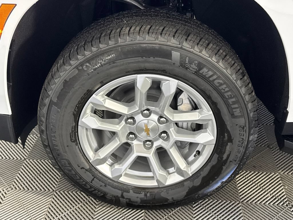 New 2026 Chevrolet Tahoe LS w/ Max Trailering Package AWD/4WD image 11