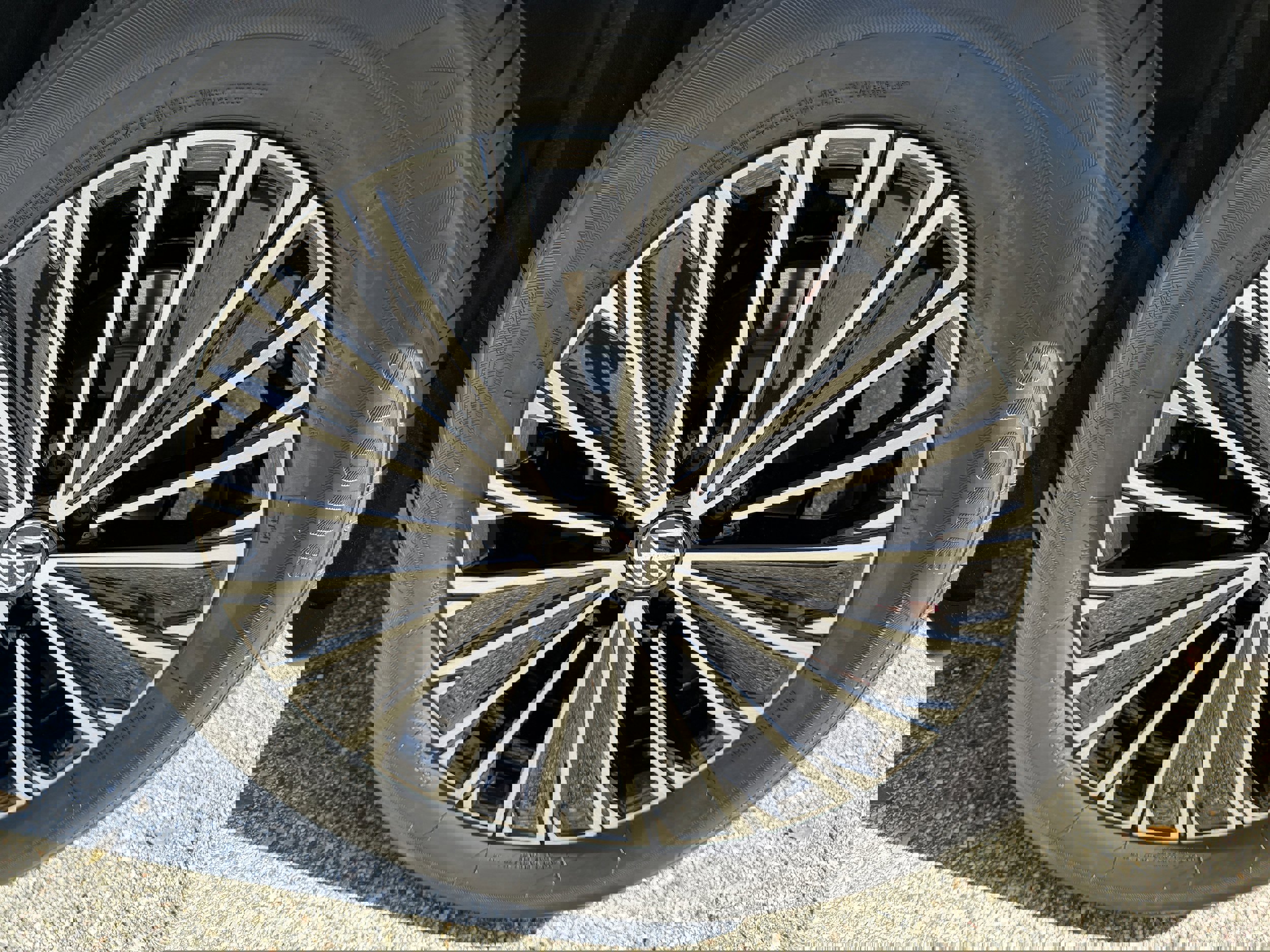 New 2026 Volkswagen Tiguan S image 32