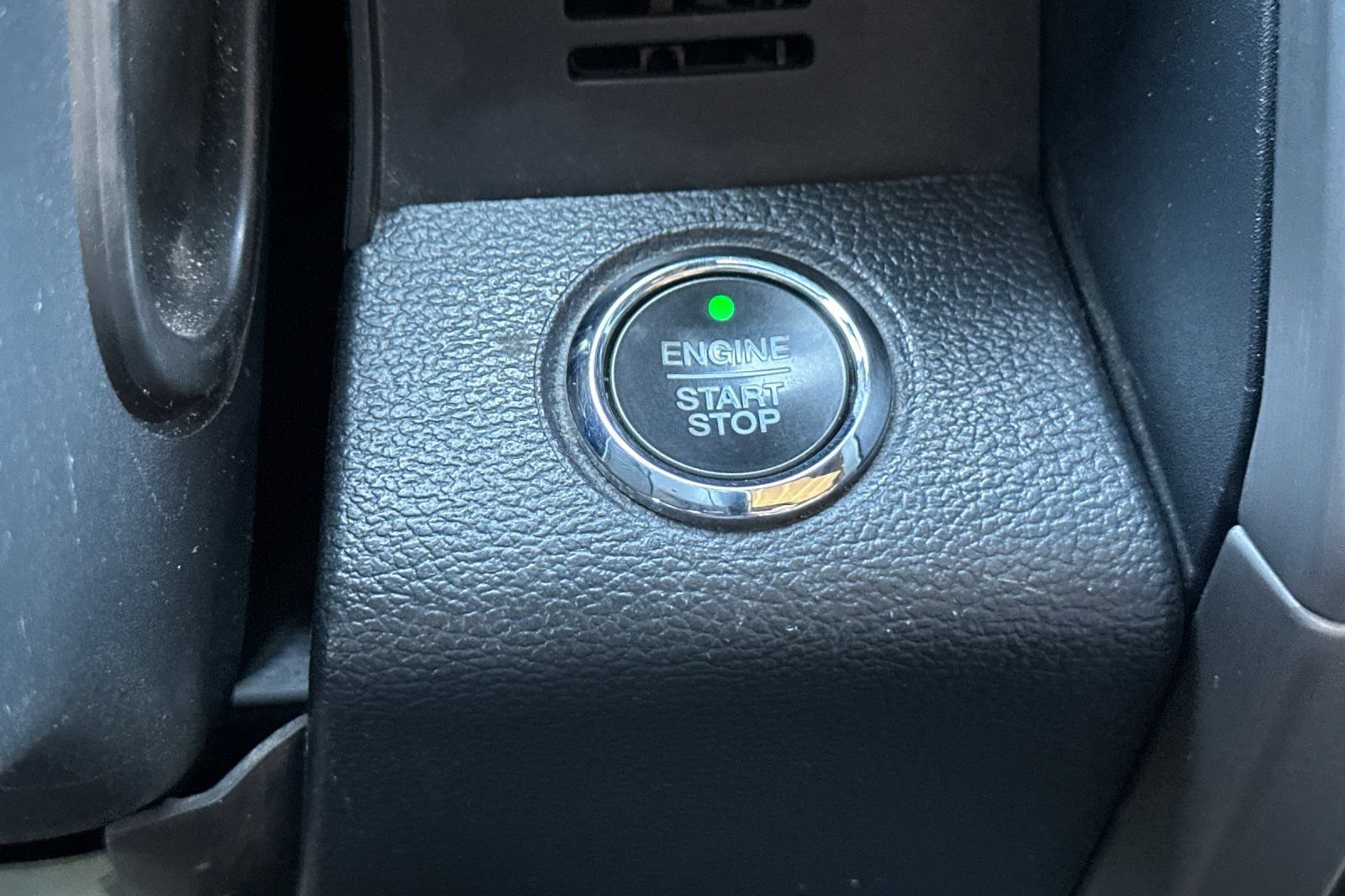 Used 2022 Ford F350 Platinum AWD/4WD image 22