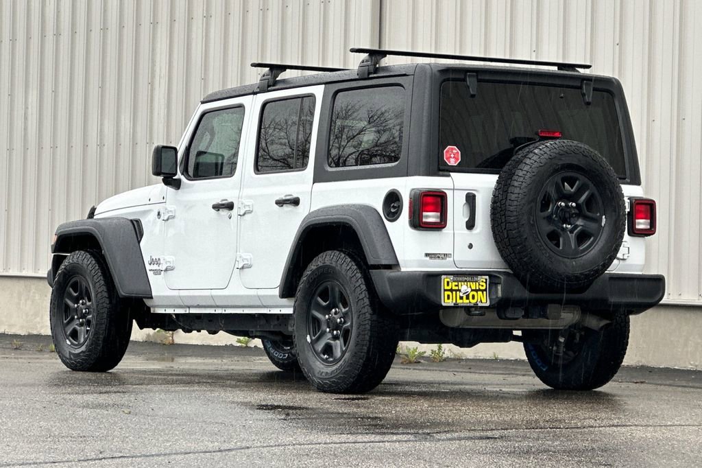 Used 2018 Jeep Wrangler Unlimited Sport AWD/4WD image 6