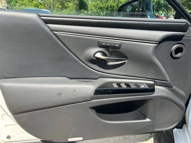 Used 2022 Lexus ES 350 w/ Premium Package FWD image 31