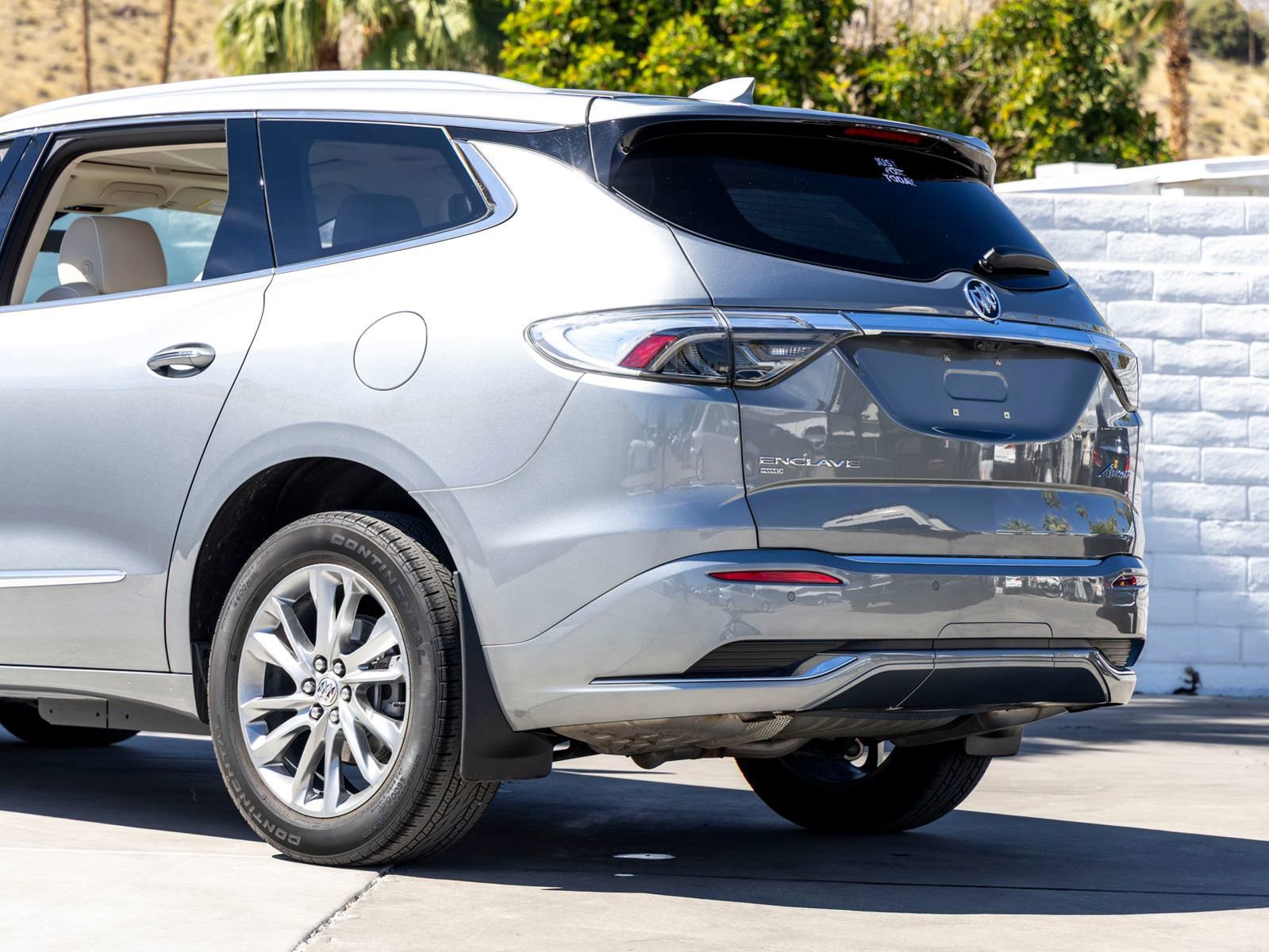 Used 2023 Buick Enclave Avenir w/ Avenir Technology Package image 8