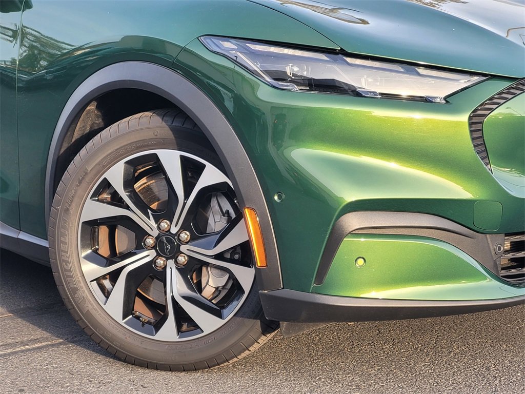Used 2024 Ford Mustang Mach-E Select image 4