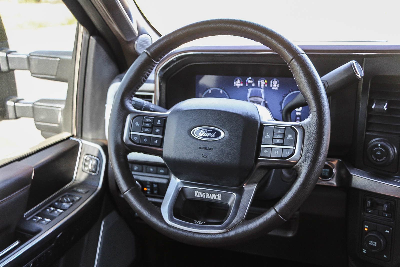 Used 2024 Ford F250 King Ranch image 15