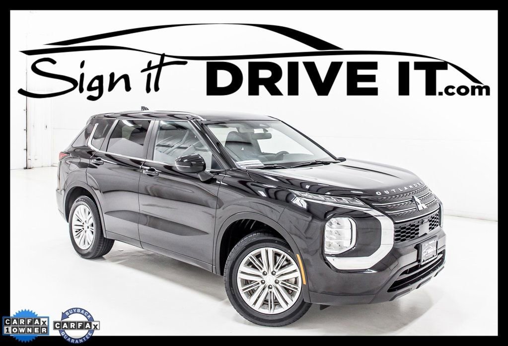 Used 2024 Mitsubishi Outlander ES image 1