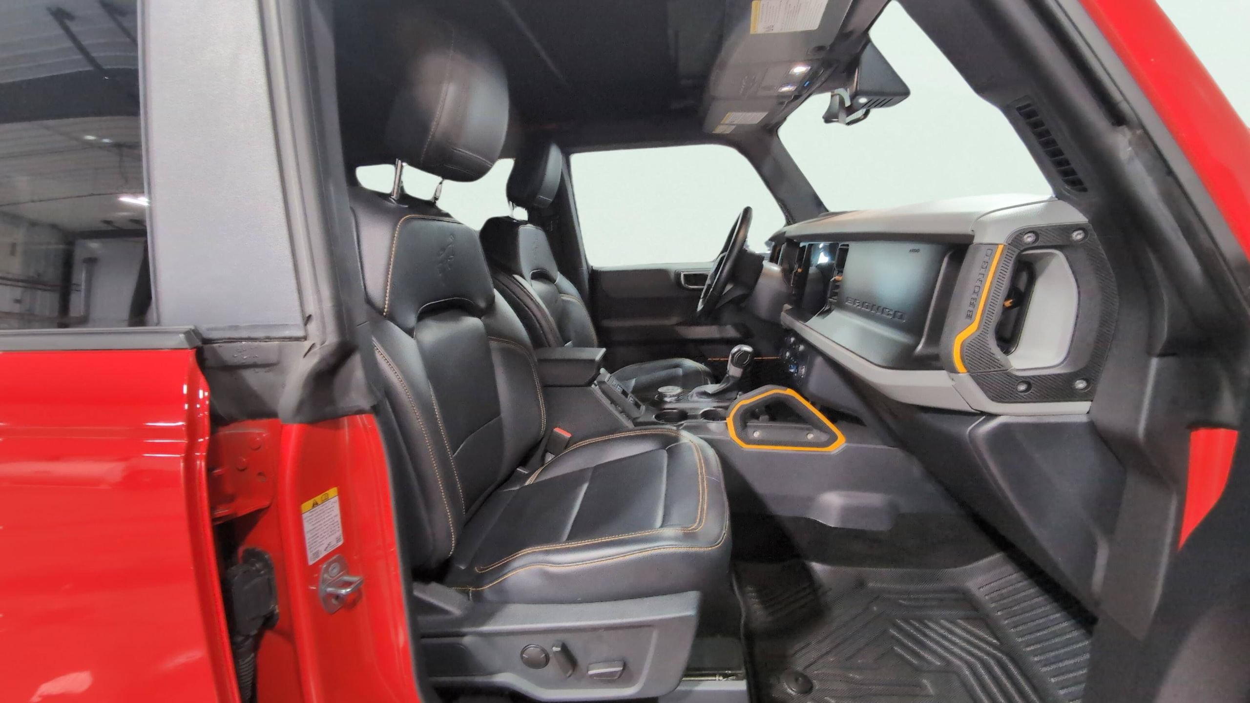 Used 2022 Ford Bronco Badlands w/ Sasquatch Package AWD/4WD image 17