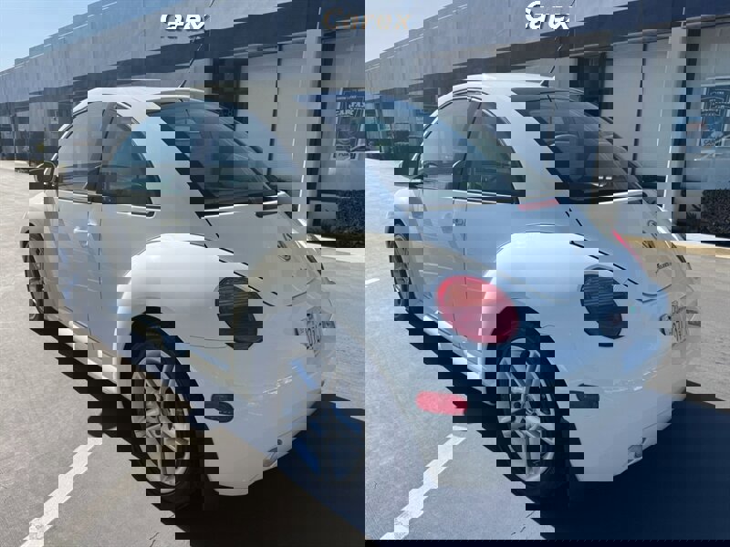 Used 2004 Volkswagen Beetle GLS image 10