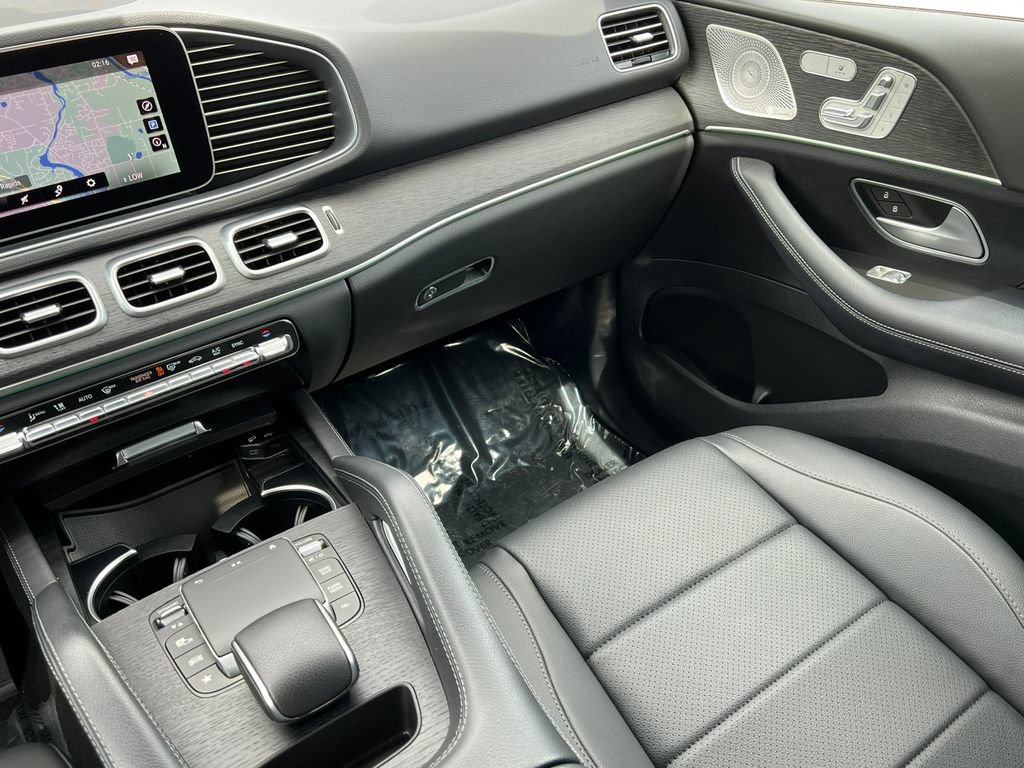 Used 2022 Mercedes-Benz GLE 350 4MATIC w/ Premium Package image 41