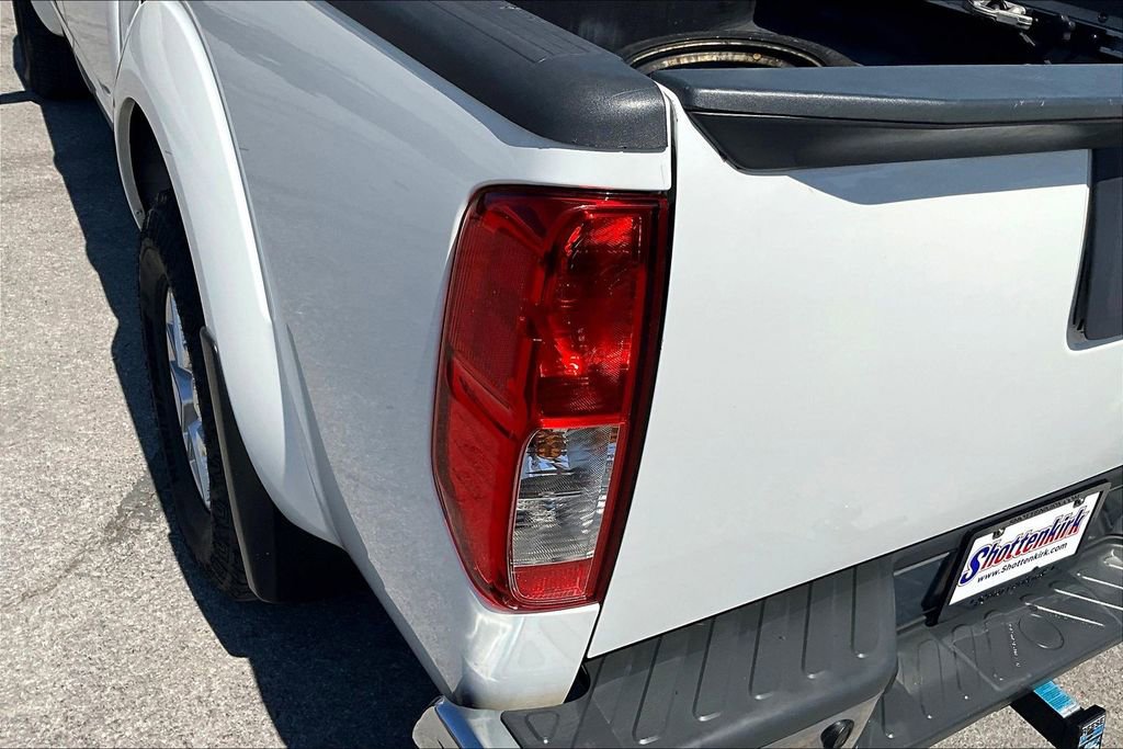 Used 2020 Nissan Frontier SV RWD image 23