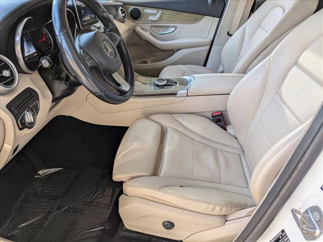 Used 2019 Mercedes-Benz GLC 300 image 15