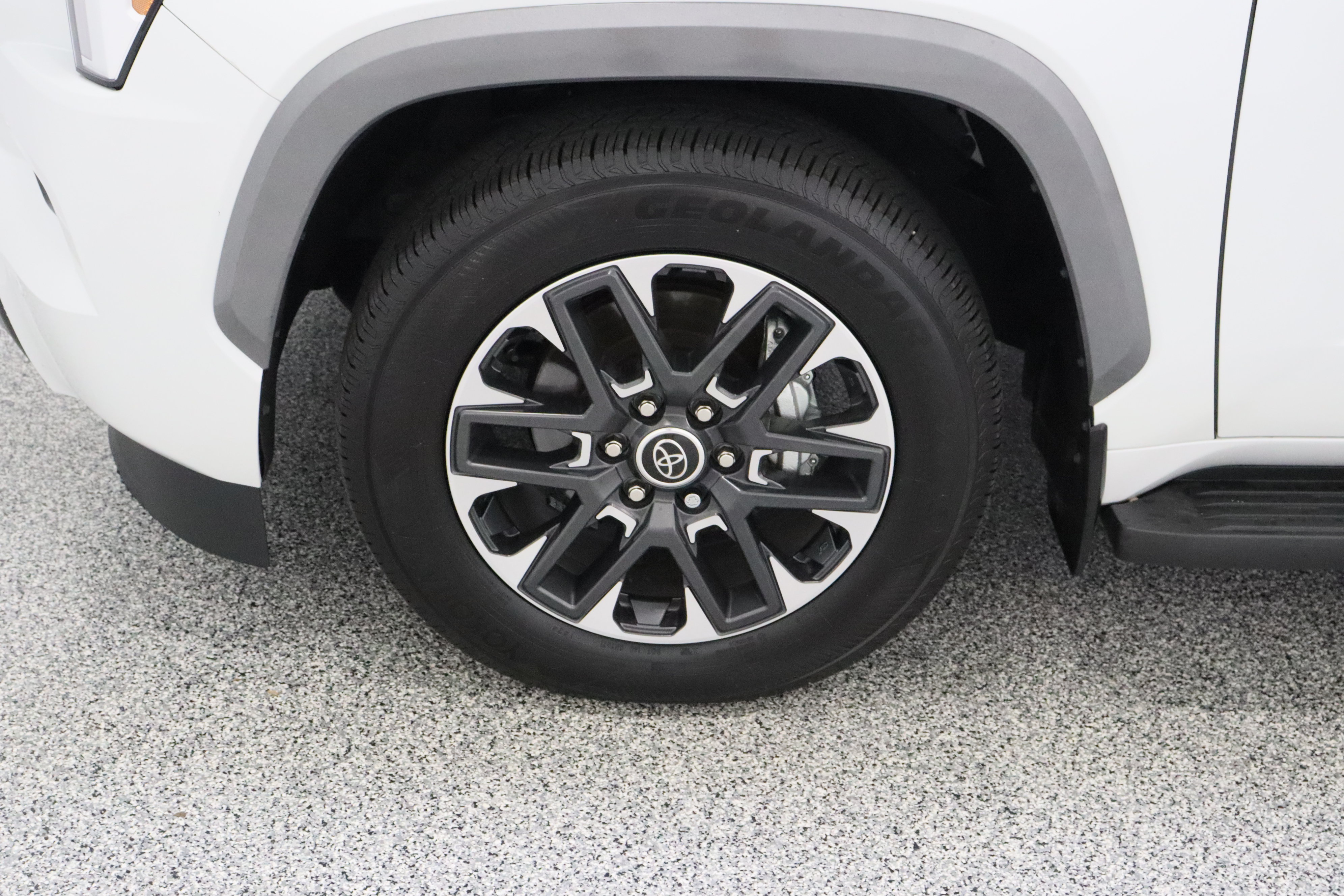 Certified 2024 Toyota Sequoia Limited AWD/4WD image 11