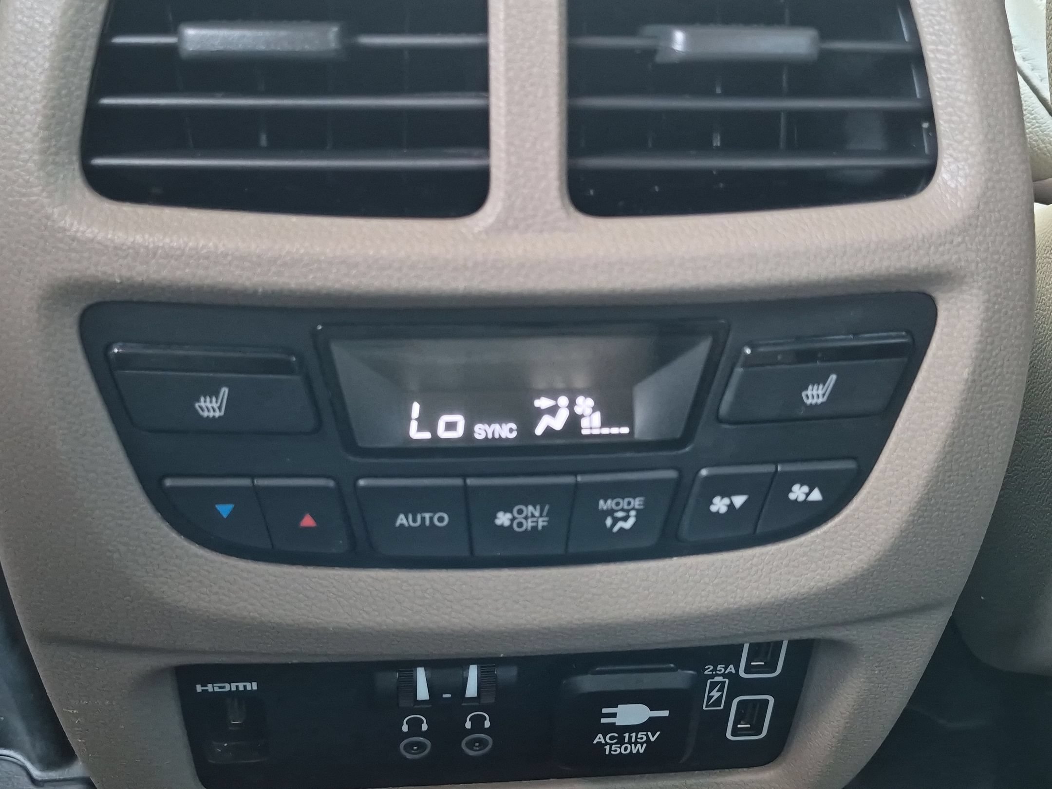 Certified 2022 Honda Pilot Elite image 29