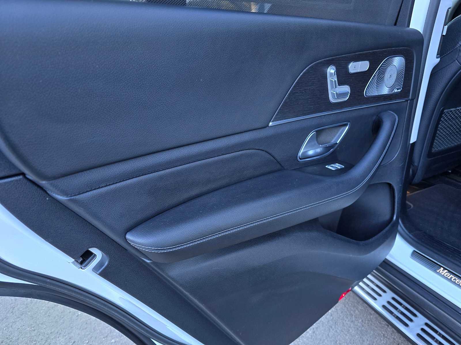 Used 2020 Mercedes-Benz GLS 580 GLS 580 image 15