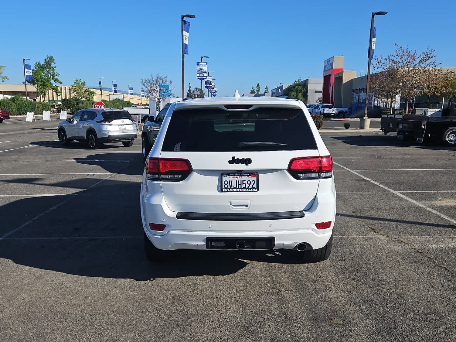 Used 2021 Jeep Grand Cherokee Laredo X image 7