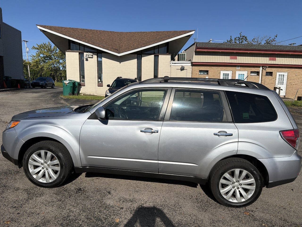 Used 2013 Subaru Forester 2.5X Limited AWD/4WD image 18