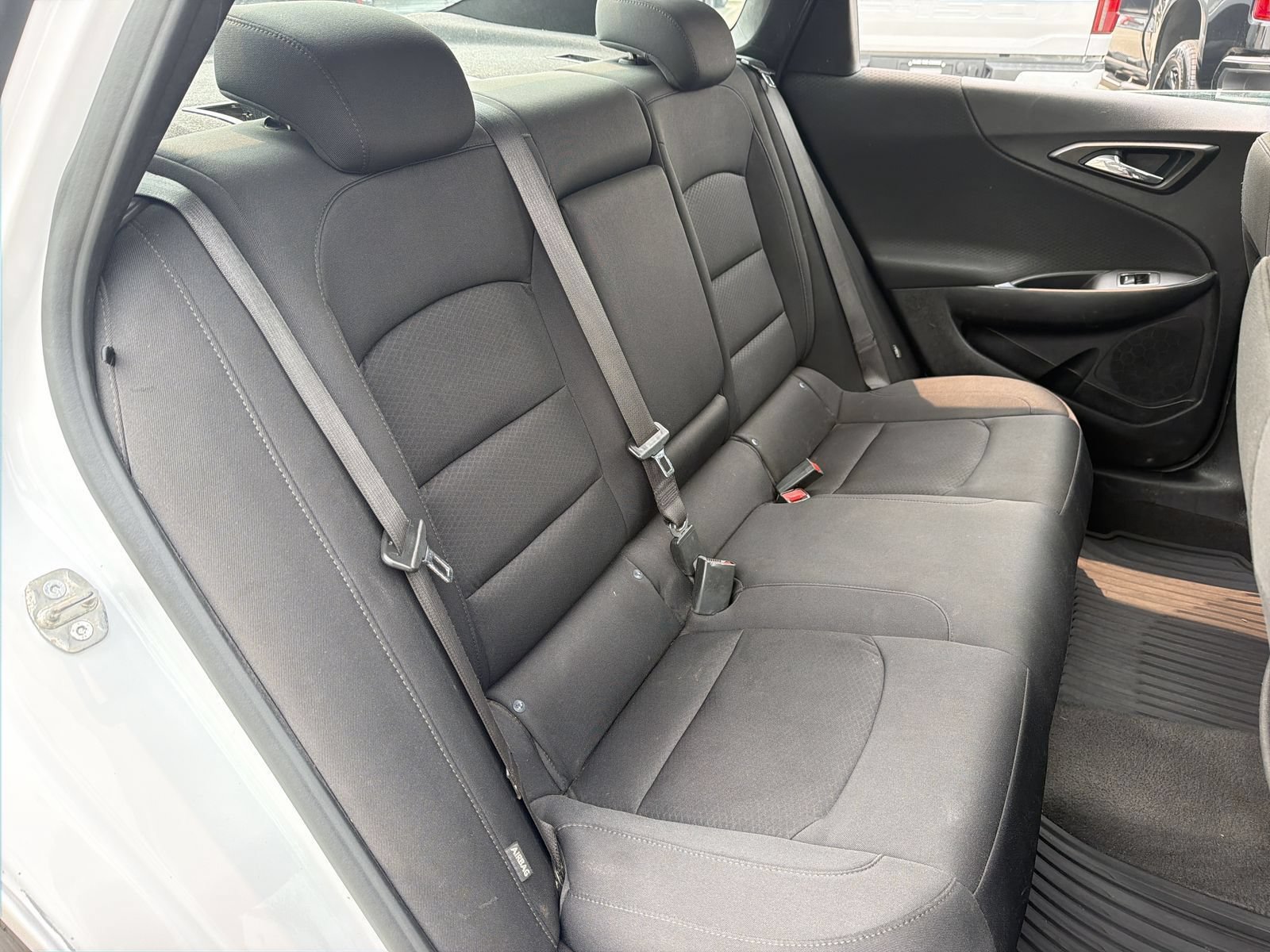 Used 2020 Chevrolet Malibu LT FWD image 23