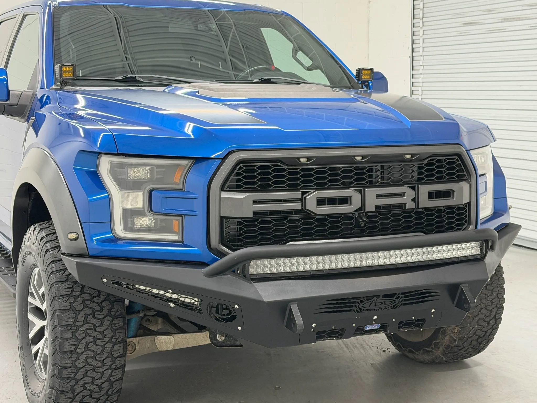 Used 2017 Ford F150 Raptor w/ Equipment Group 802A Luxury AWD/4WD image 47