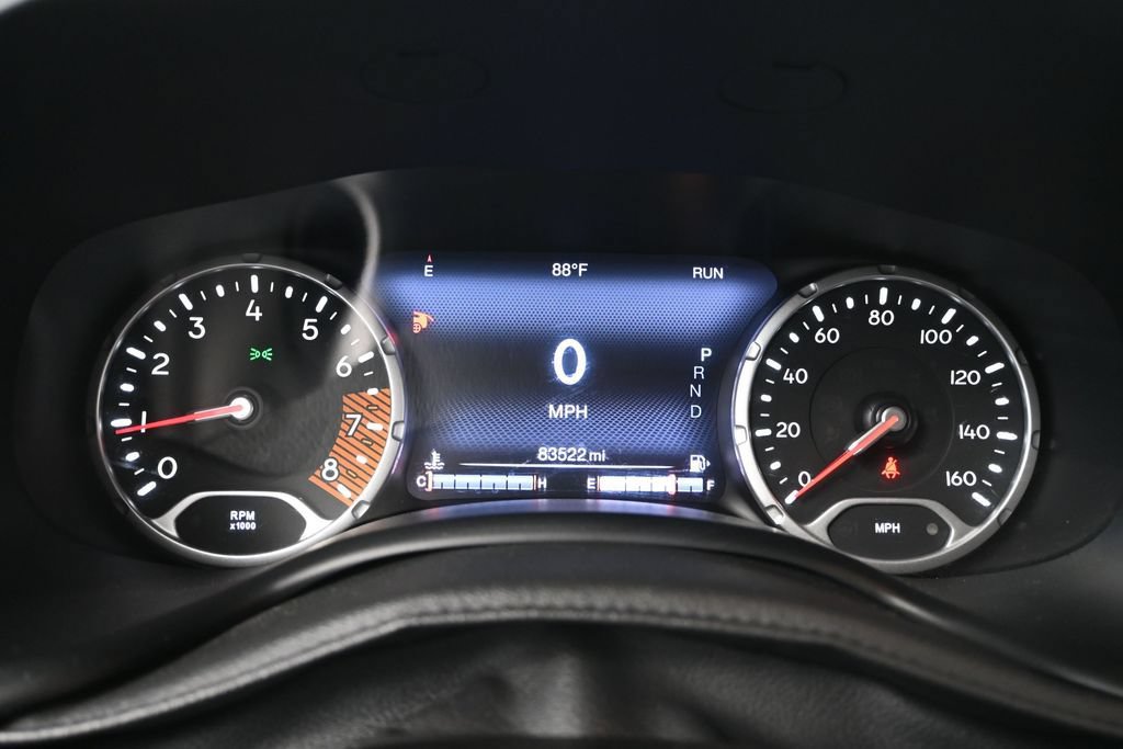 Used 2020 Jeep Renegade Trailhawk w/ Cold Weather Group AWD/4WD image 30