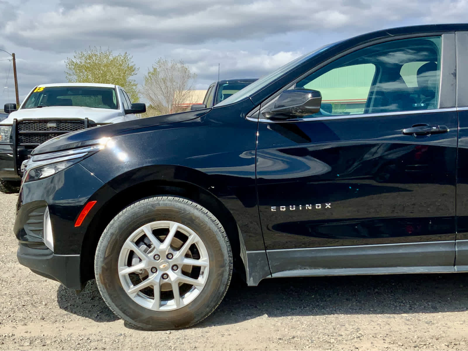 Used 2023 Chevrolet Equinox LT AWD/4WD image 10