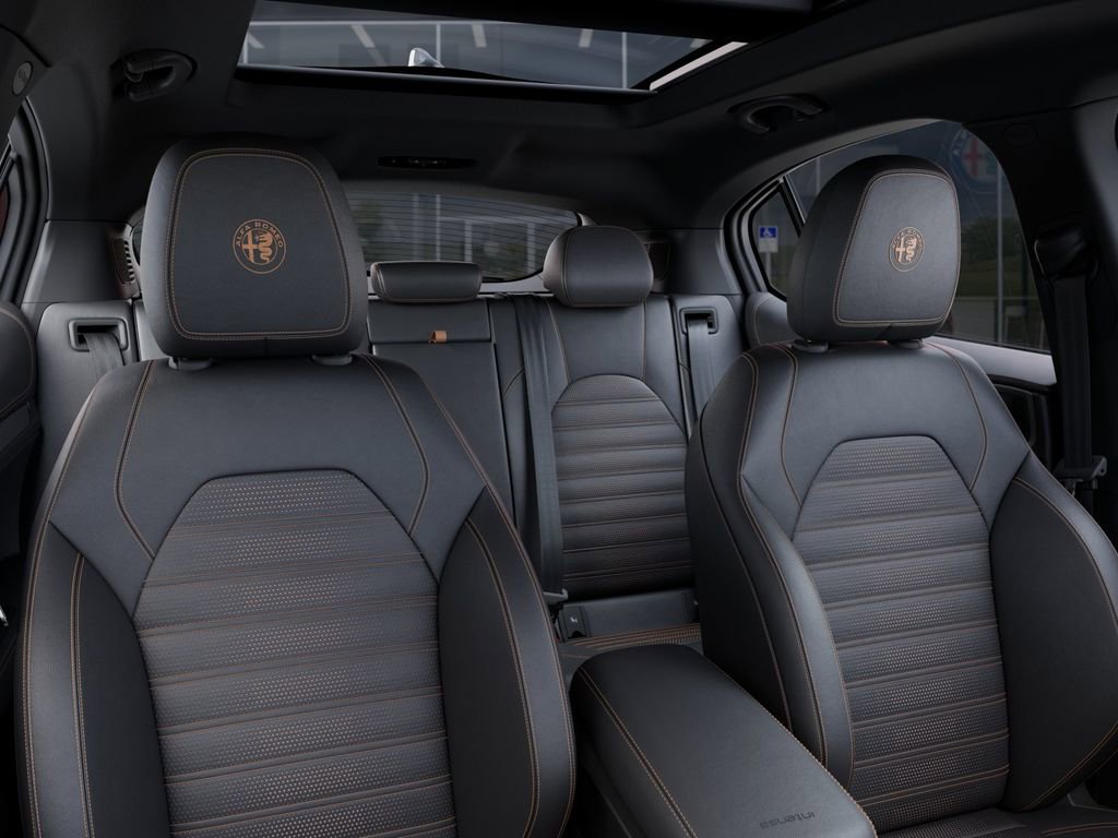 New 2025 Alfa Romeo Stelvio Sprint AWD/4WD image 27