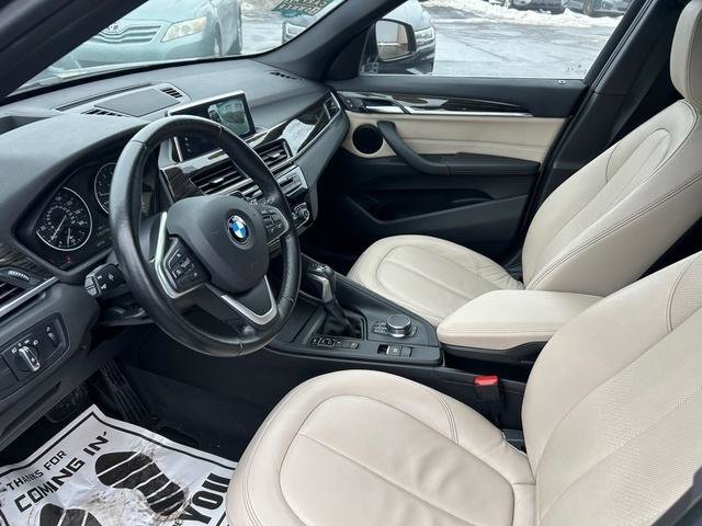 Used 2018 BMW X1 xDrive28i AWD/4WD image 4