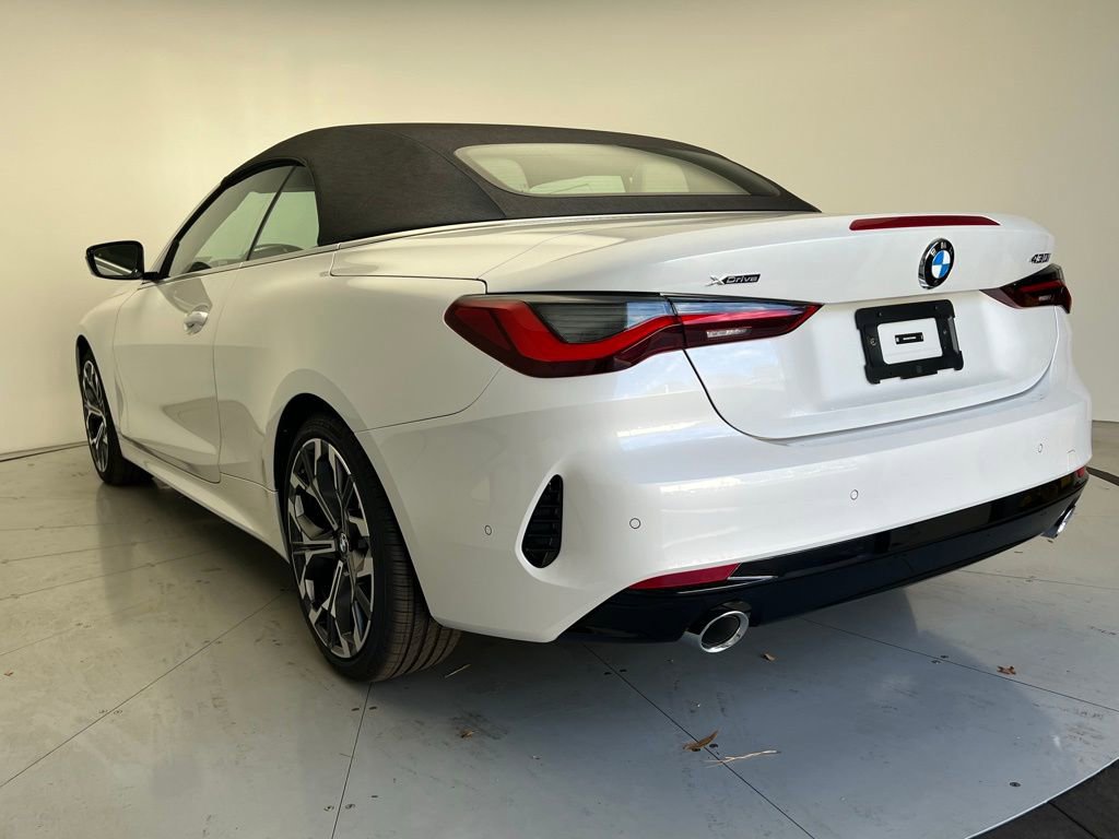 New 2026 BMW 430i xDrive Convertible w/ Premium Package image 8