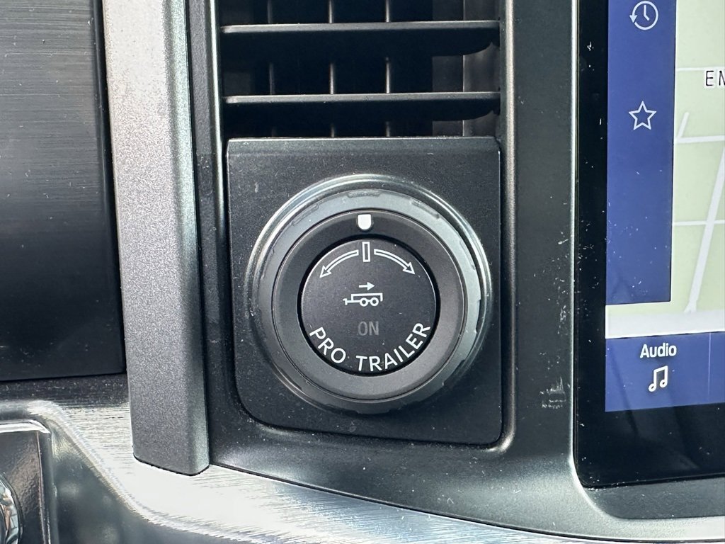 Used 2022 Ford F150 Lariat w/ Max Trailer Tow Package image 30