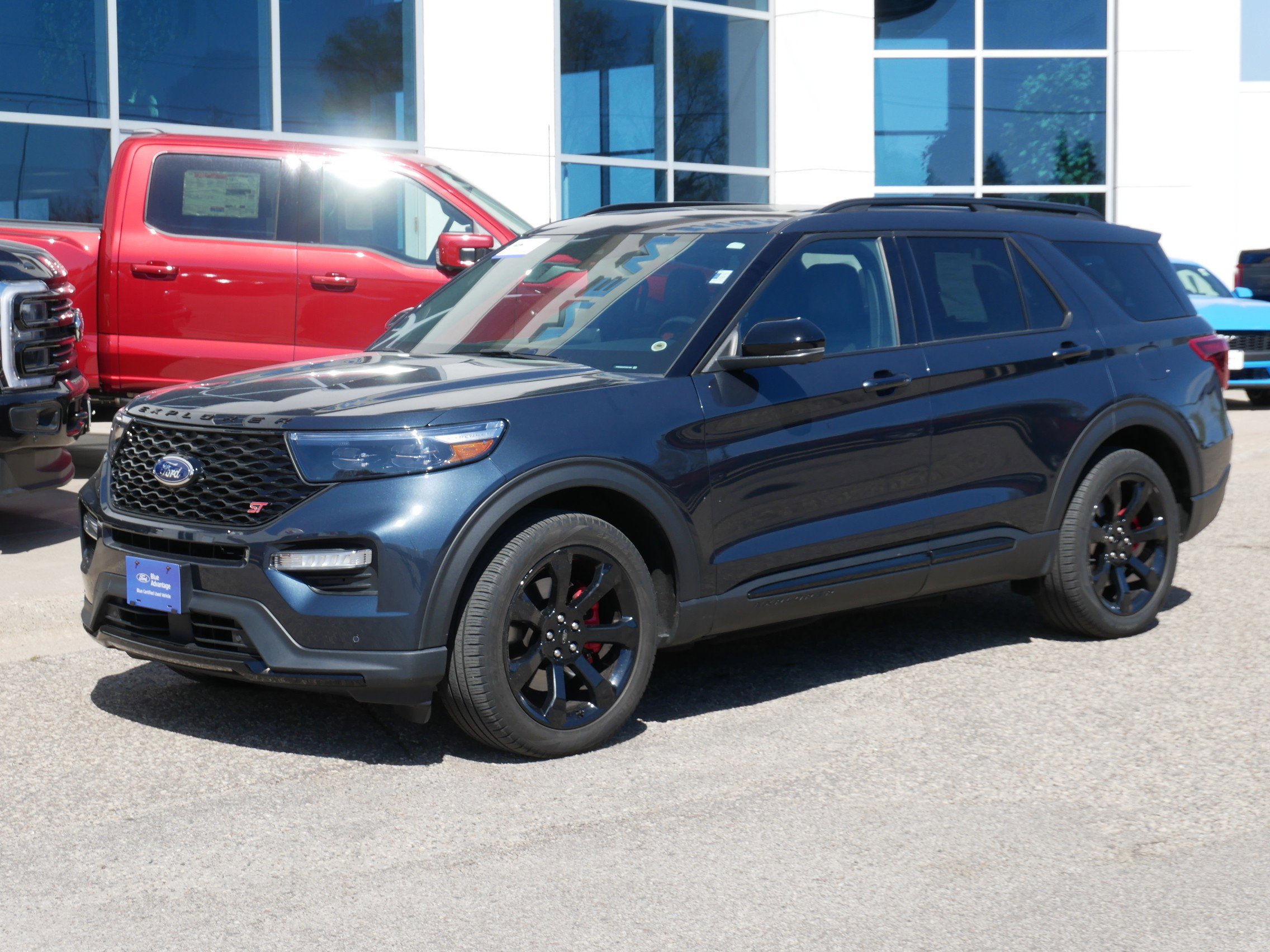 Certified 2023 Ford Explorer ST AWD/4WD image 25