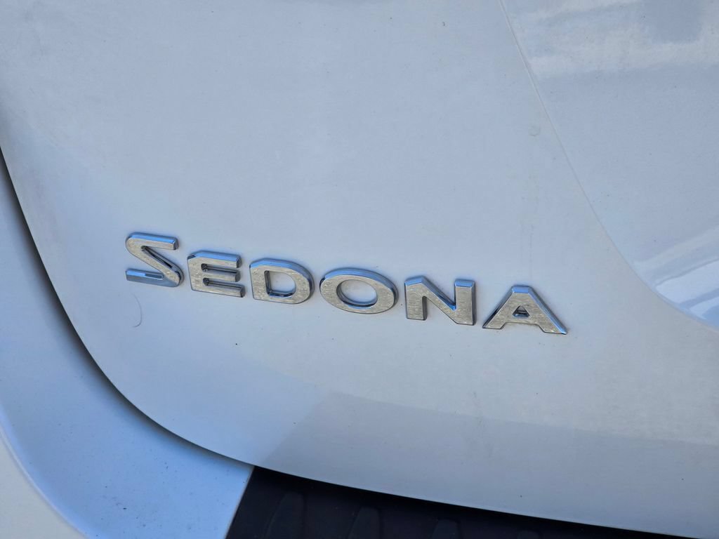 Used 2020 Kia Sedona EX FWD image 14