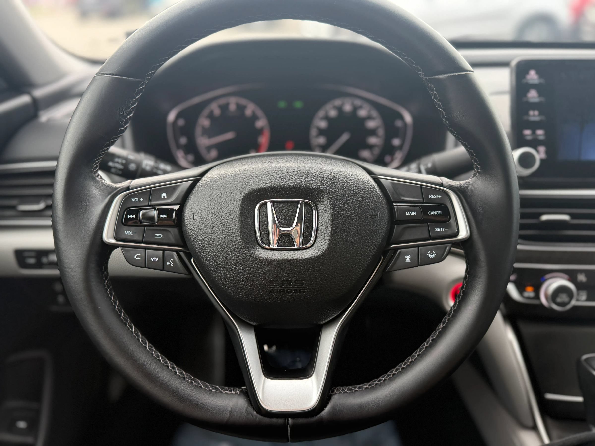 Used 2018 Honda Accord EX-L image 21