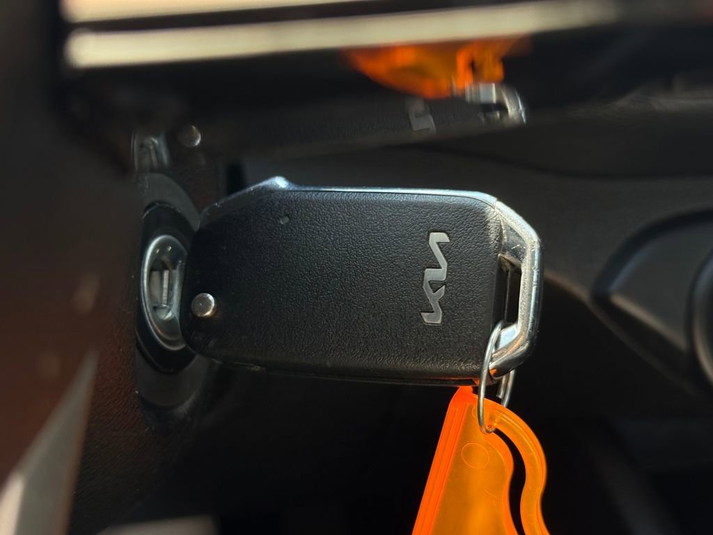 Used 2023 Kia Forte LXS image 33