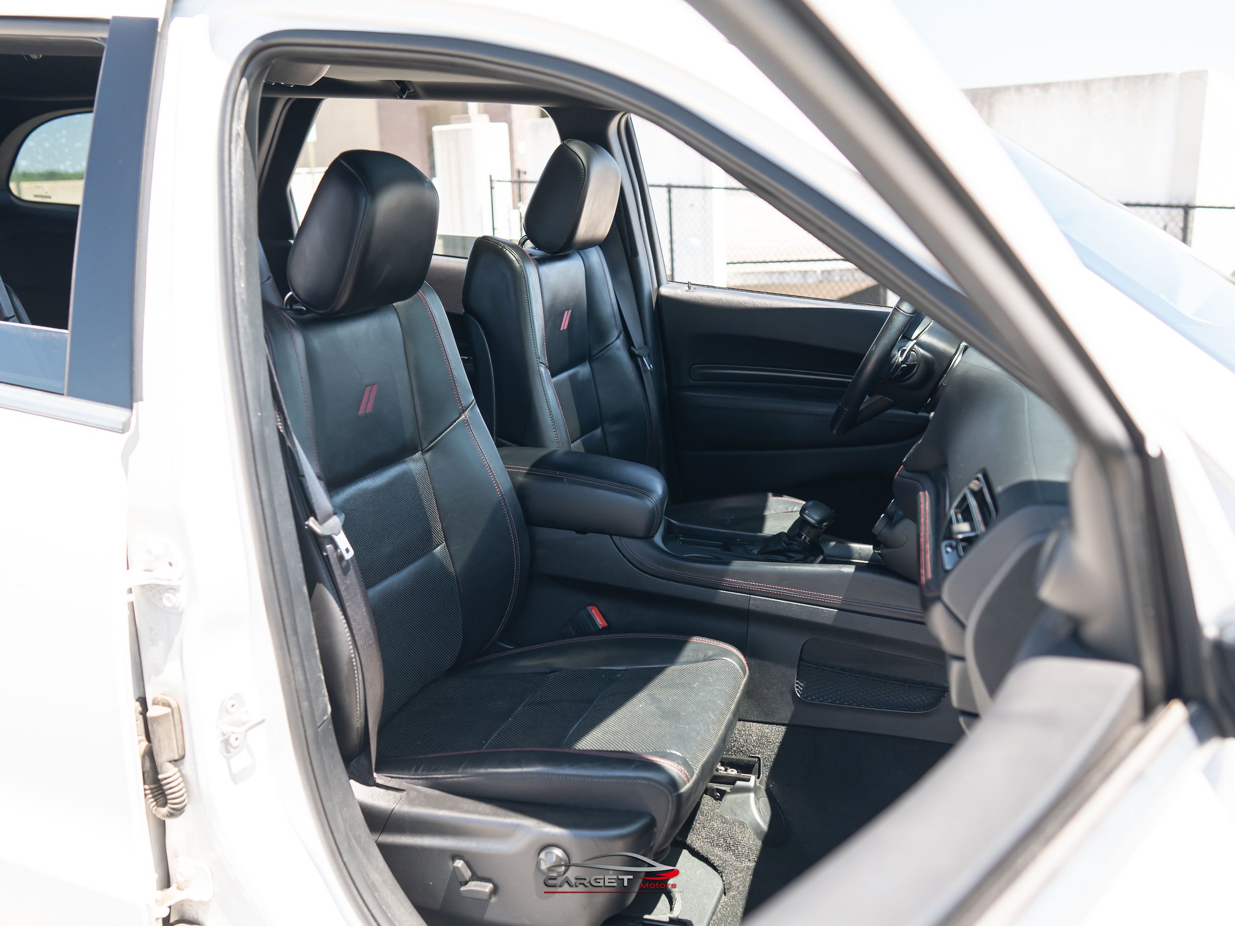 Used 2022 Dodge Durango R/T w/ Blacktop Package AWD/4WD image 17