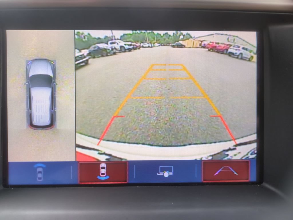 Used 2019 GMC Acadia Denali w/ Technology Package FWD image 10