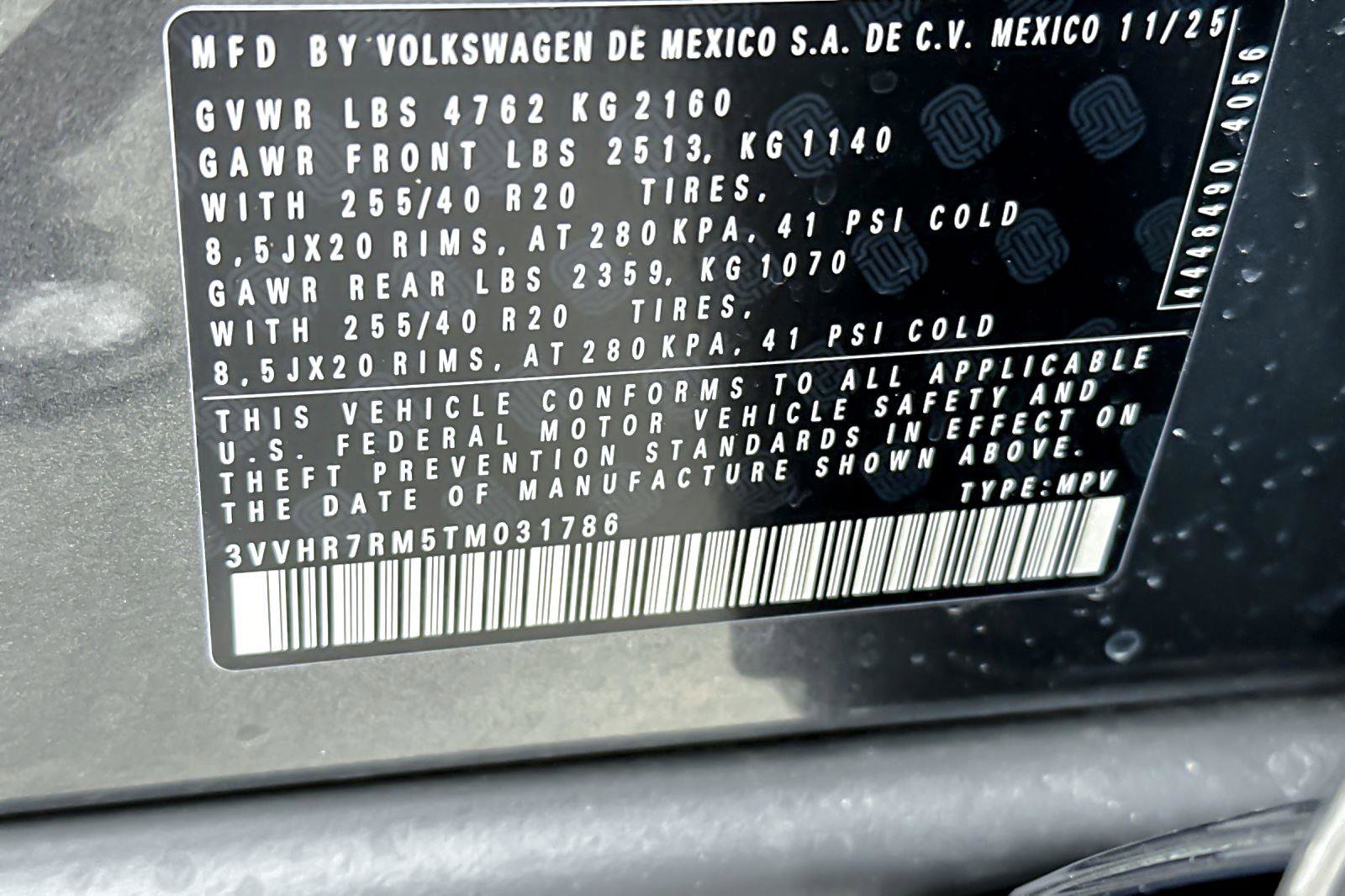 New 2026 Volkswagen Tiguan SE R-Line image 26