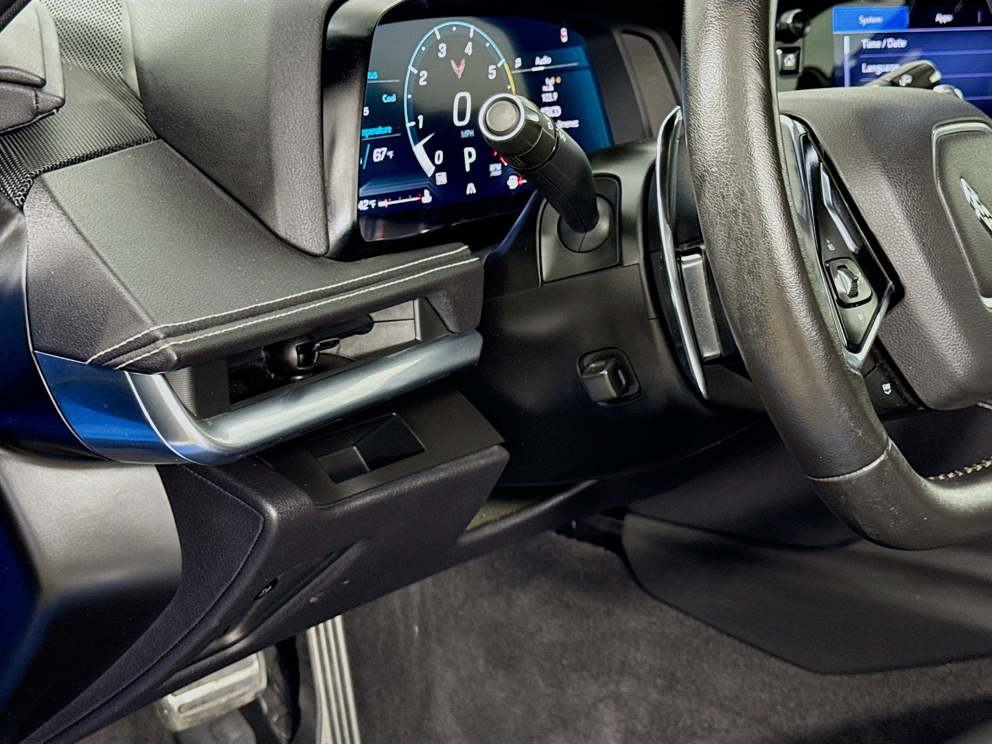 Used 2023 Chevrolet Corvette Stingray Coupe w/ Z51 Performance Package image 10