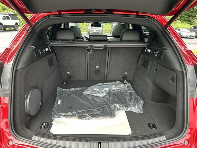 New 2025 Alfa Romeo Stelvio Sprint image 17