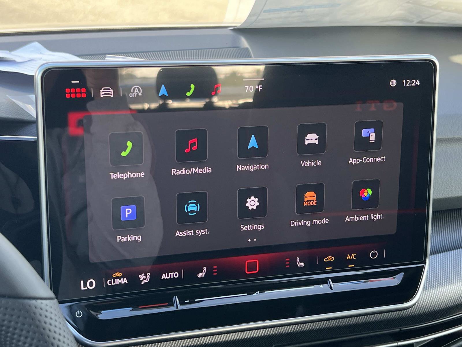 New 2026 Volkswagen GTI SE FWD image 14