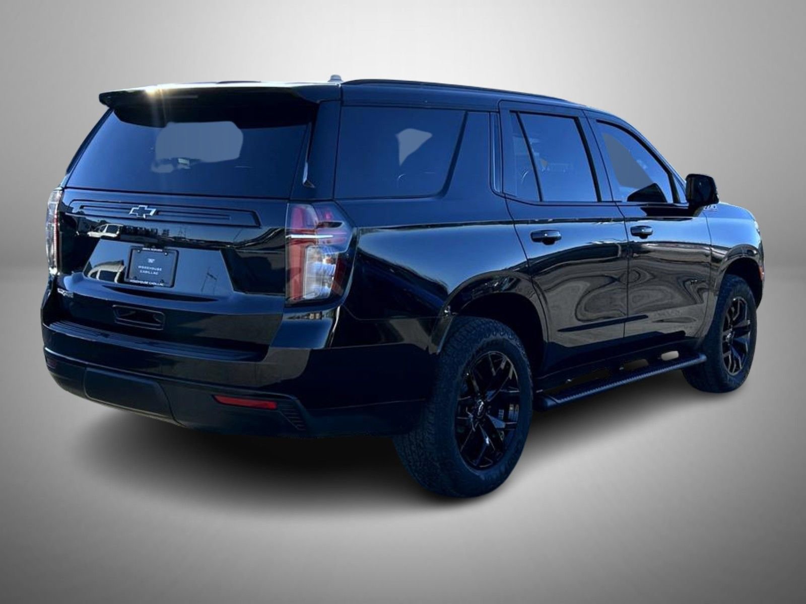 Used 2024 Chevrolet Tahoe Z71 w/ Luxury Package image 5