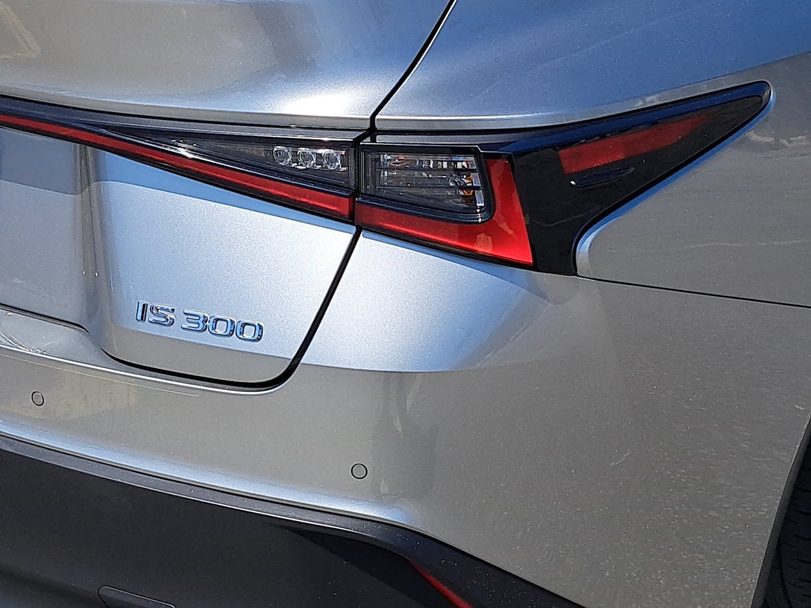 Used 2023 Lexus IS 300 w/ Premium Package RWD image 37