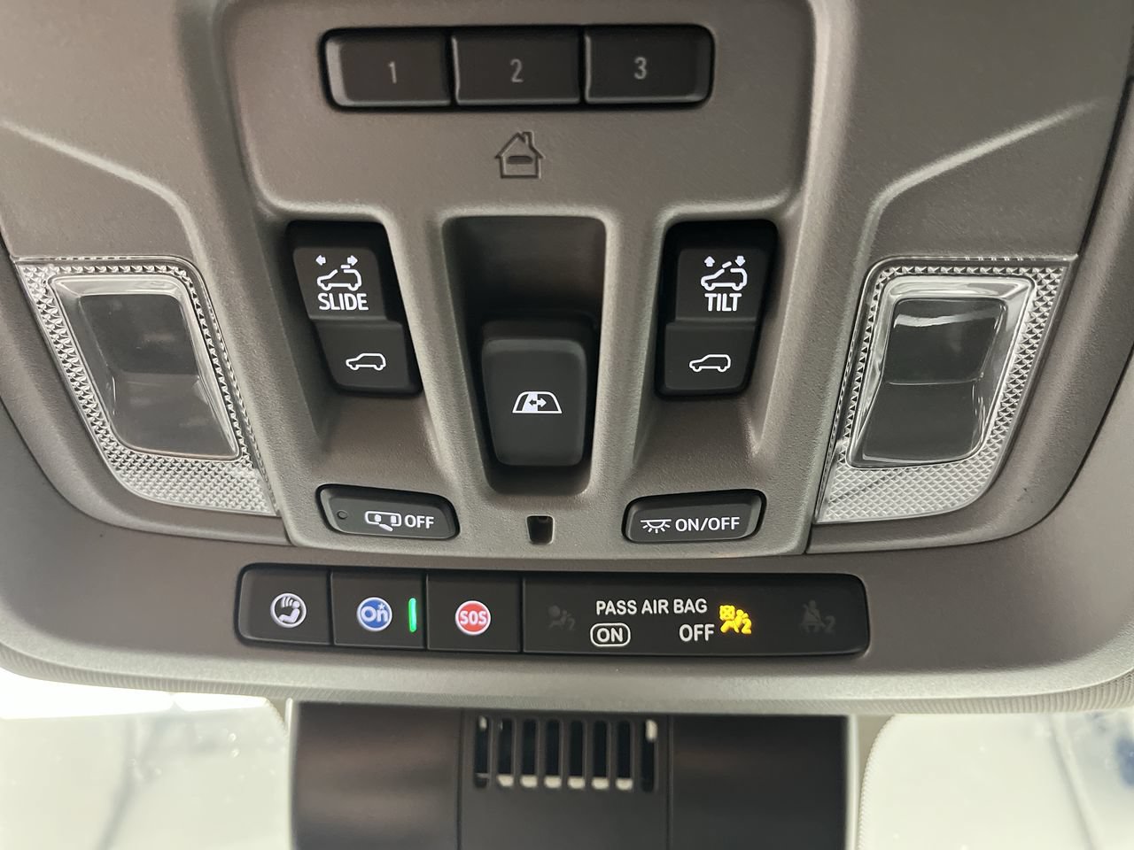Certified 2024 GMC Sierra 1500 Elevation w/ Elevation Premium Package AWD/4WD image 31