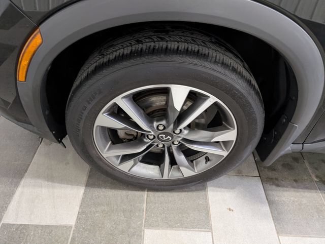 Used 2023 INFINITI QX60 Luxe w/ Cargo Package AWD/4WD image 7