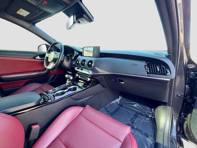 Used 2023 Kia Stinger GT-Line w/ Sun & Sound Package AWD/4WD image 31