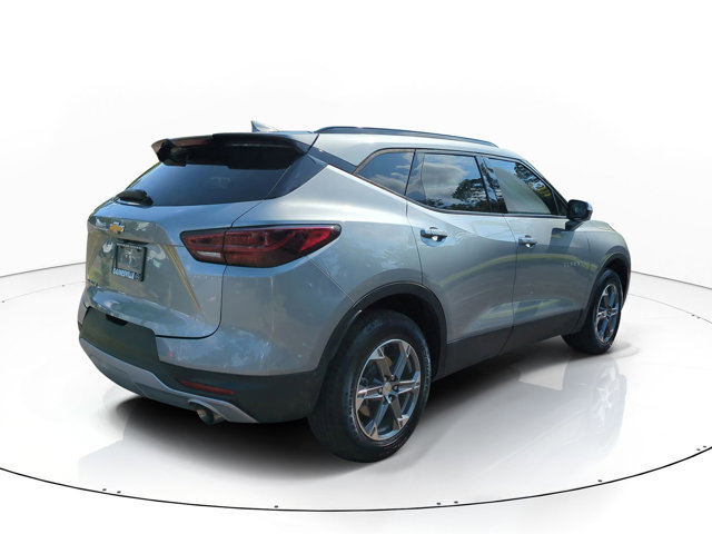 Used 2023 Chevrolet Blazer LT image 4