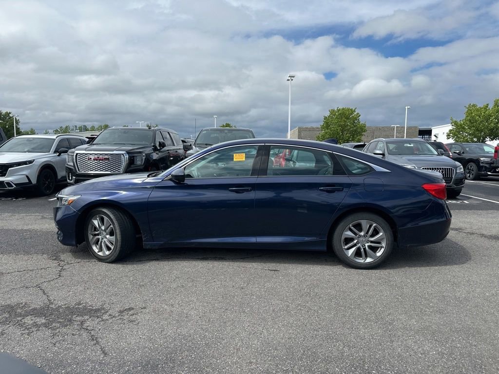 Used 2018 Honda Accord LX image 5