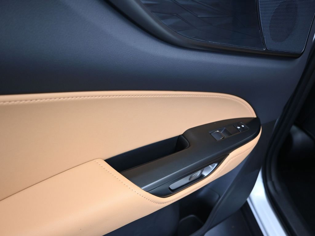 Certified 2025 Lexus NX 350 AWD w/ Accessory Package (2T) image 15