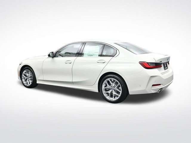 Used 2026 BMW 330i xDrive Sedan w/ Premium Package image 7
