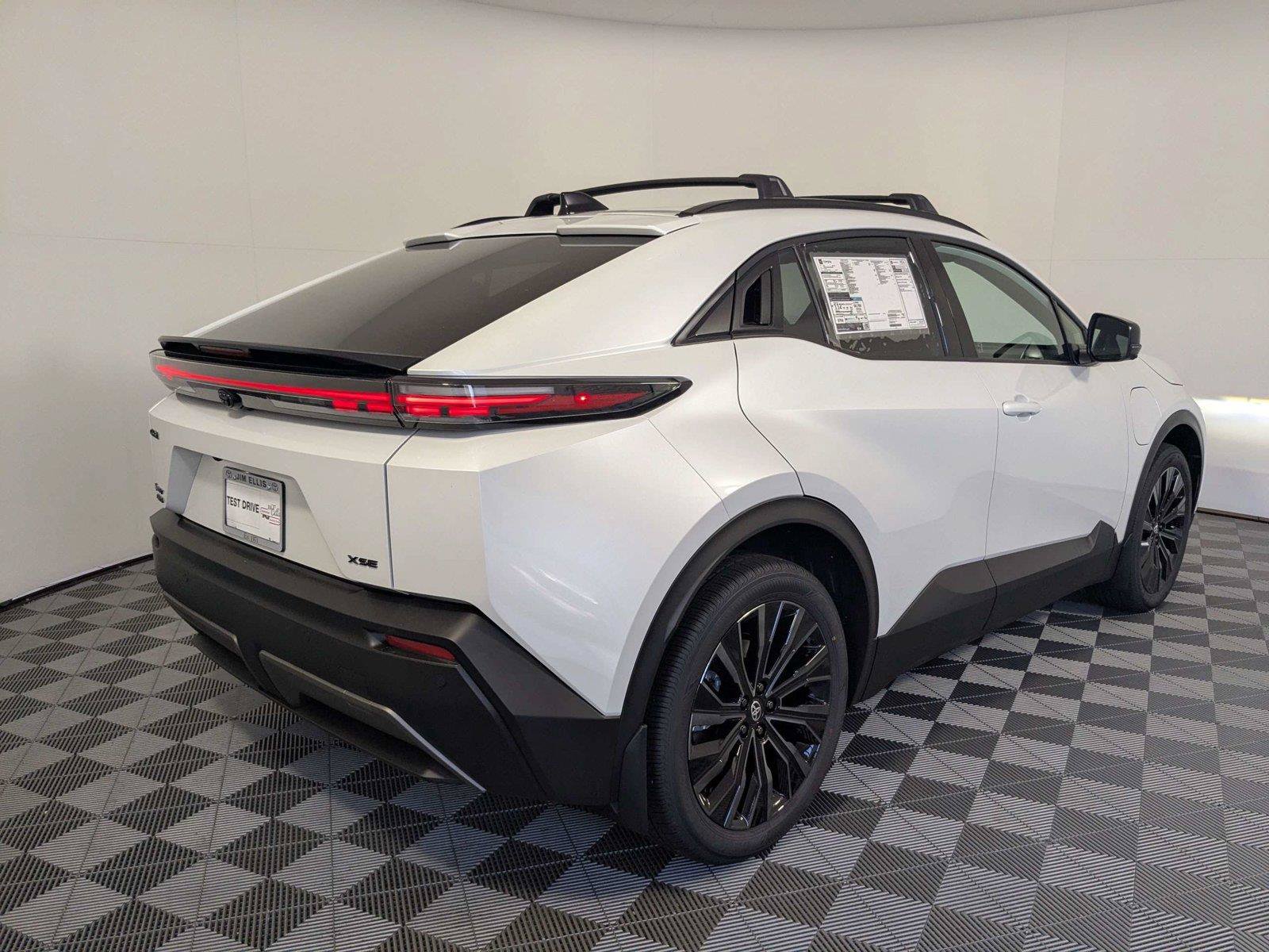 New 2026 Toyota C-HR AWD/4WD image 5
