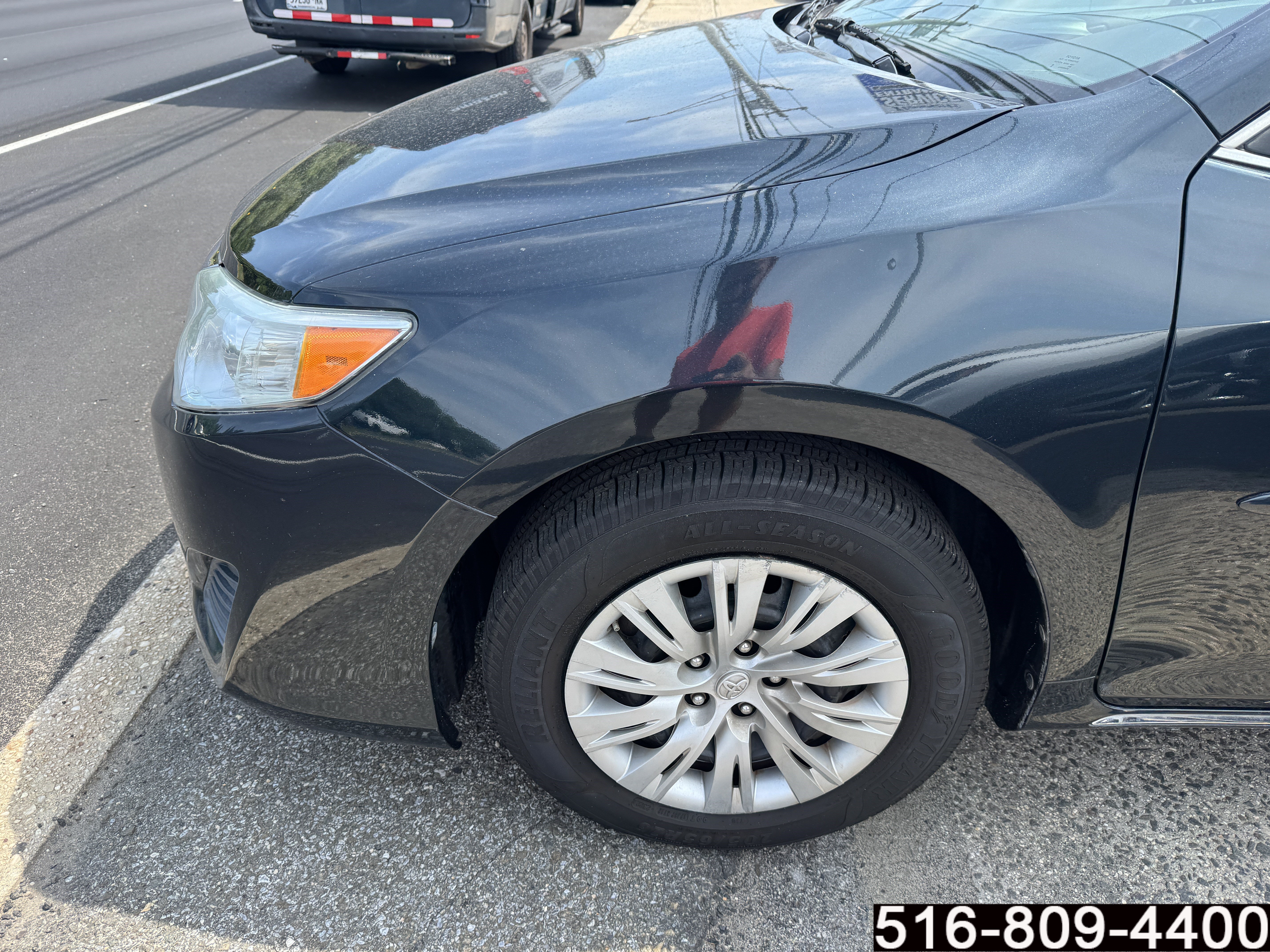 Used 2014 Toyota Camry LE FWD image 9