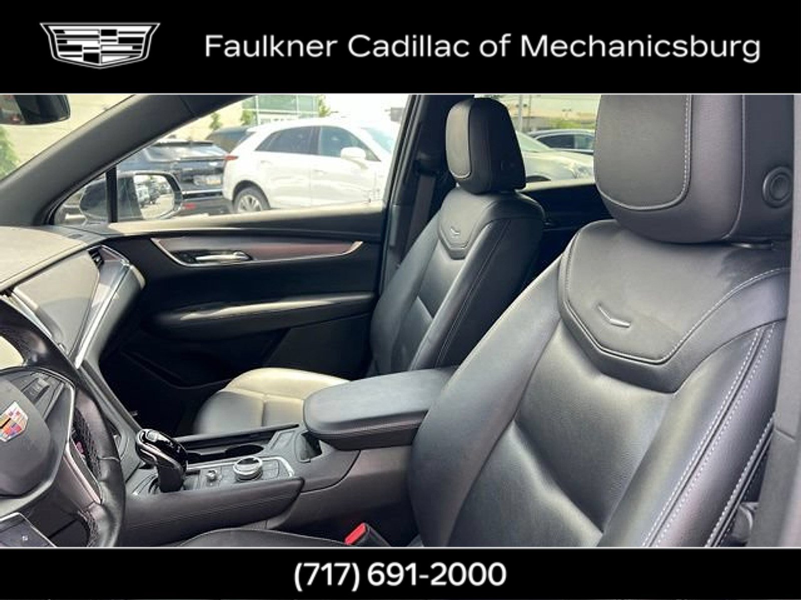 Used 2022 Cadillac XT5 Luxury w/ LPO, Floor Liner Package AWD/4WD image 18