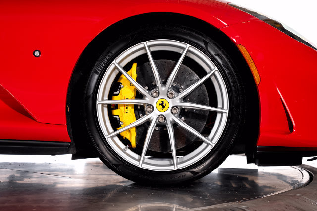 Certified 2019 Ferrari 812 Superfast RWD image 21